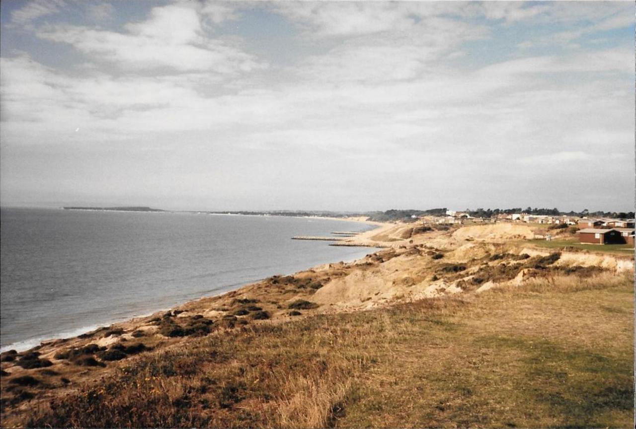 Pine Lodge Barton on Sea Buitenkant foto